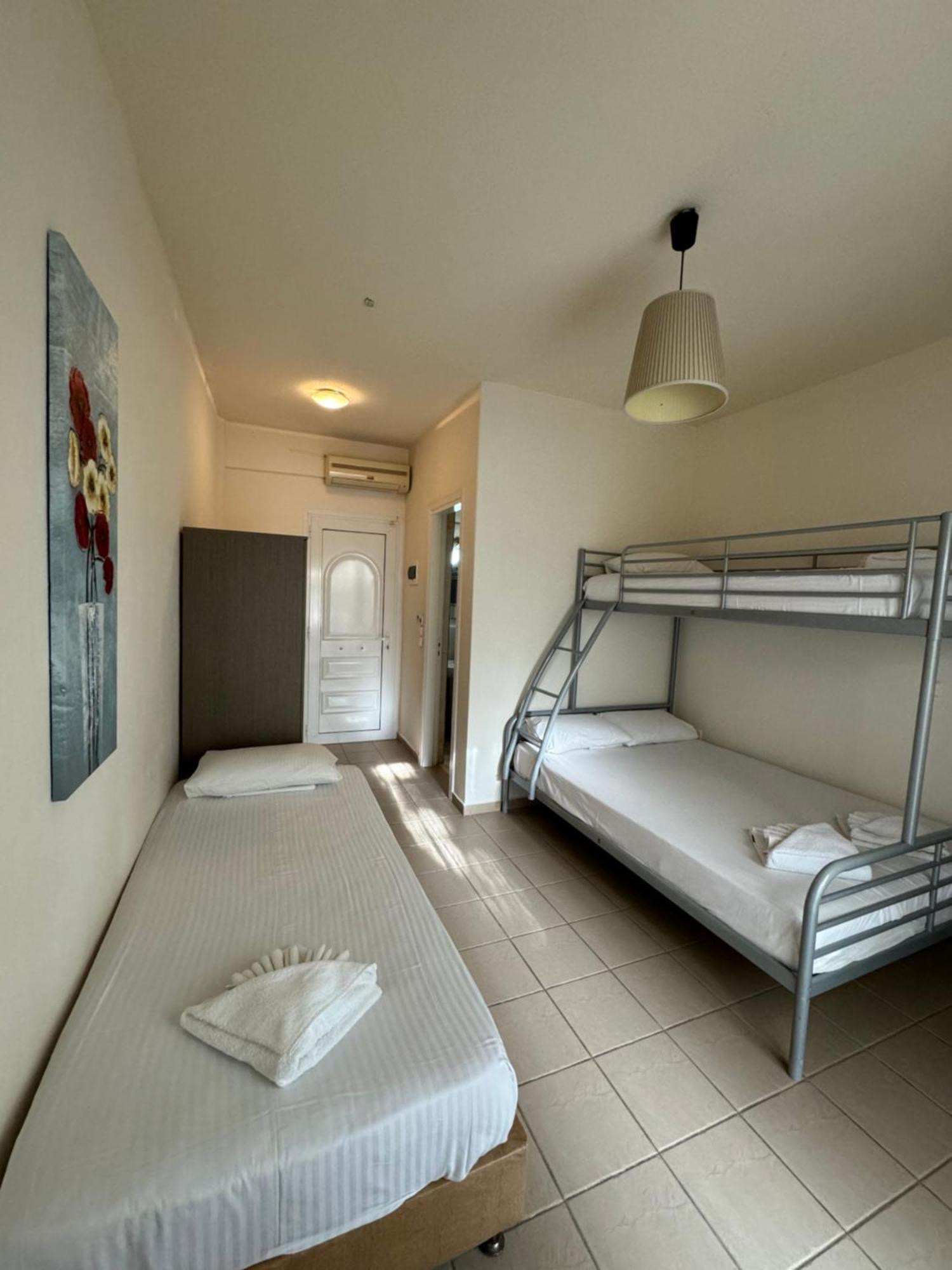 Dafnes Rooms Fourka Exterior foto