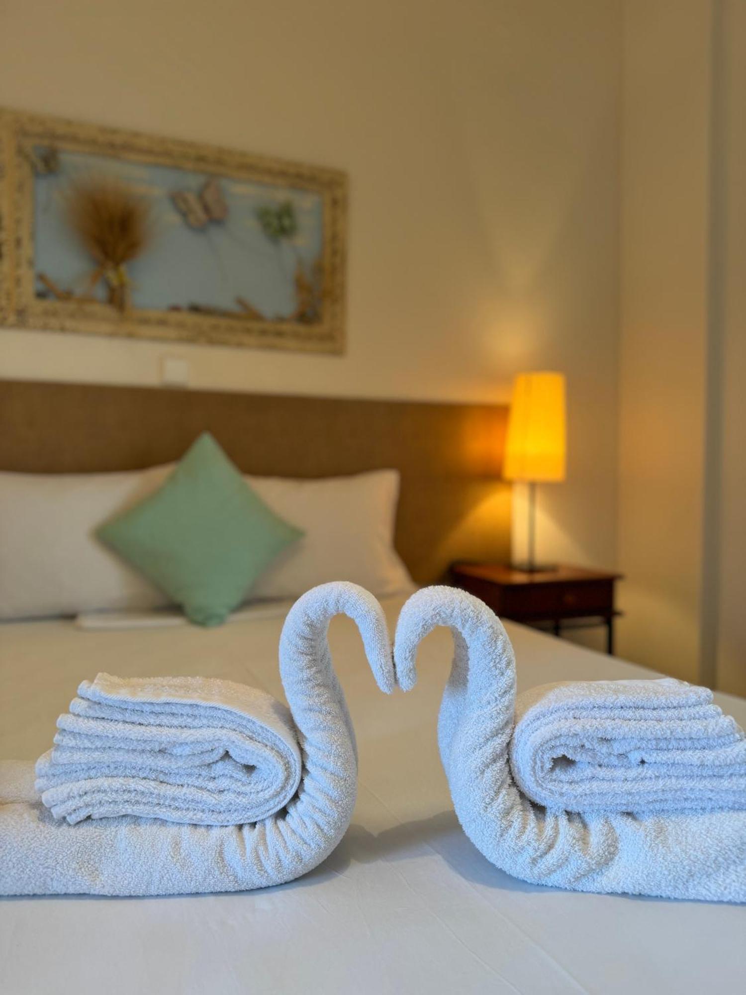 Dafnes Rooms Fourka Exterior foto